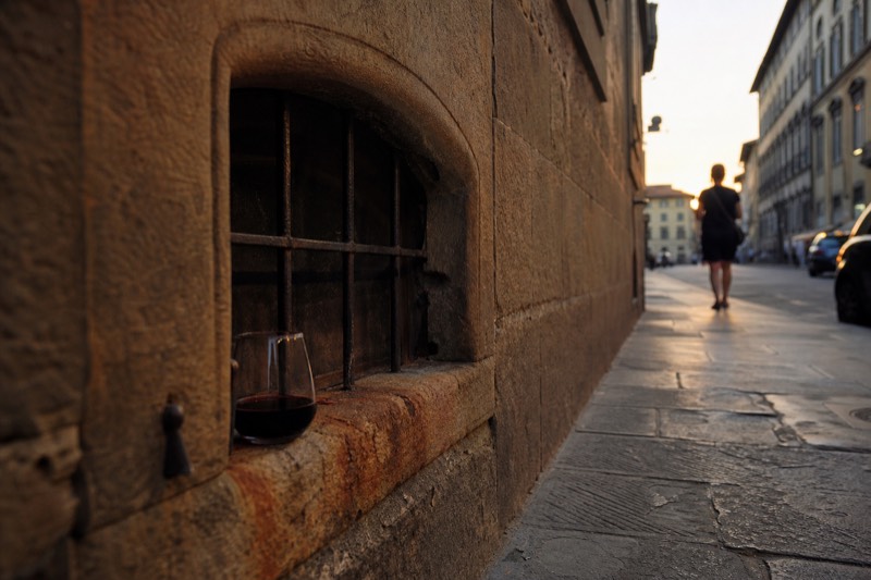 Wine Windows Stroll with Tastings