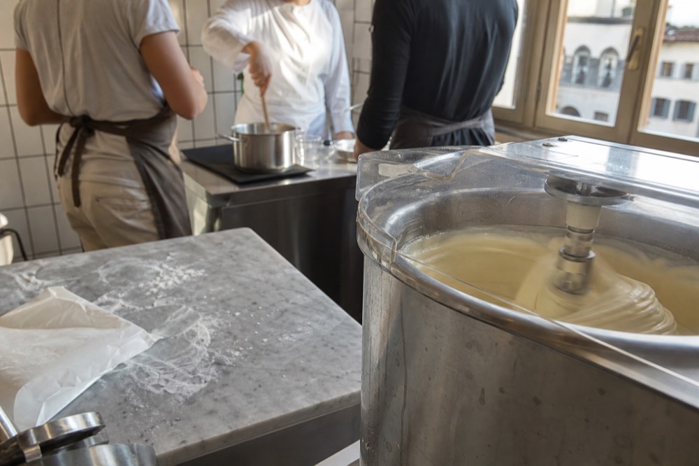 Gelato-making class in progress, no text, no logos, no people